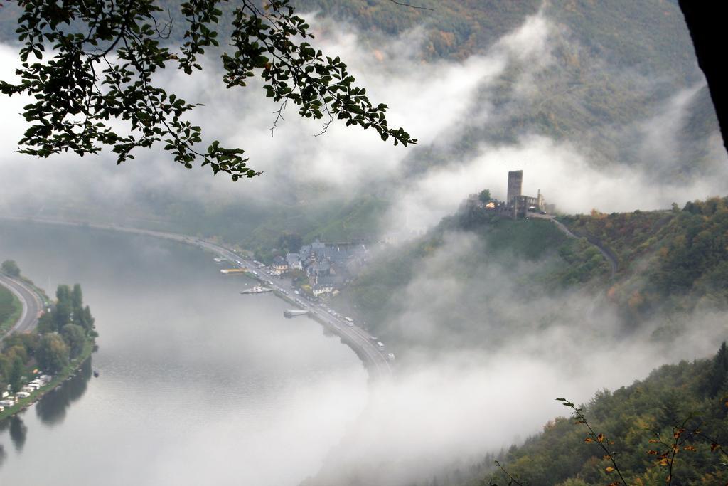 Hotel Haus Burg Metternich Beilstein  Dış mekan fotoğraf